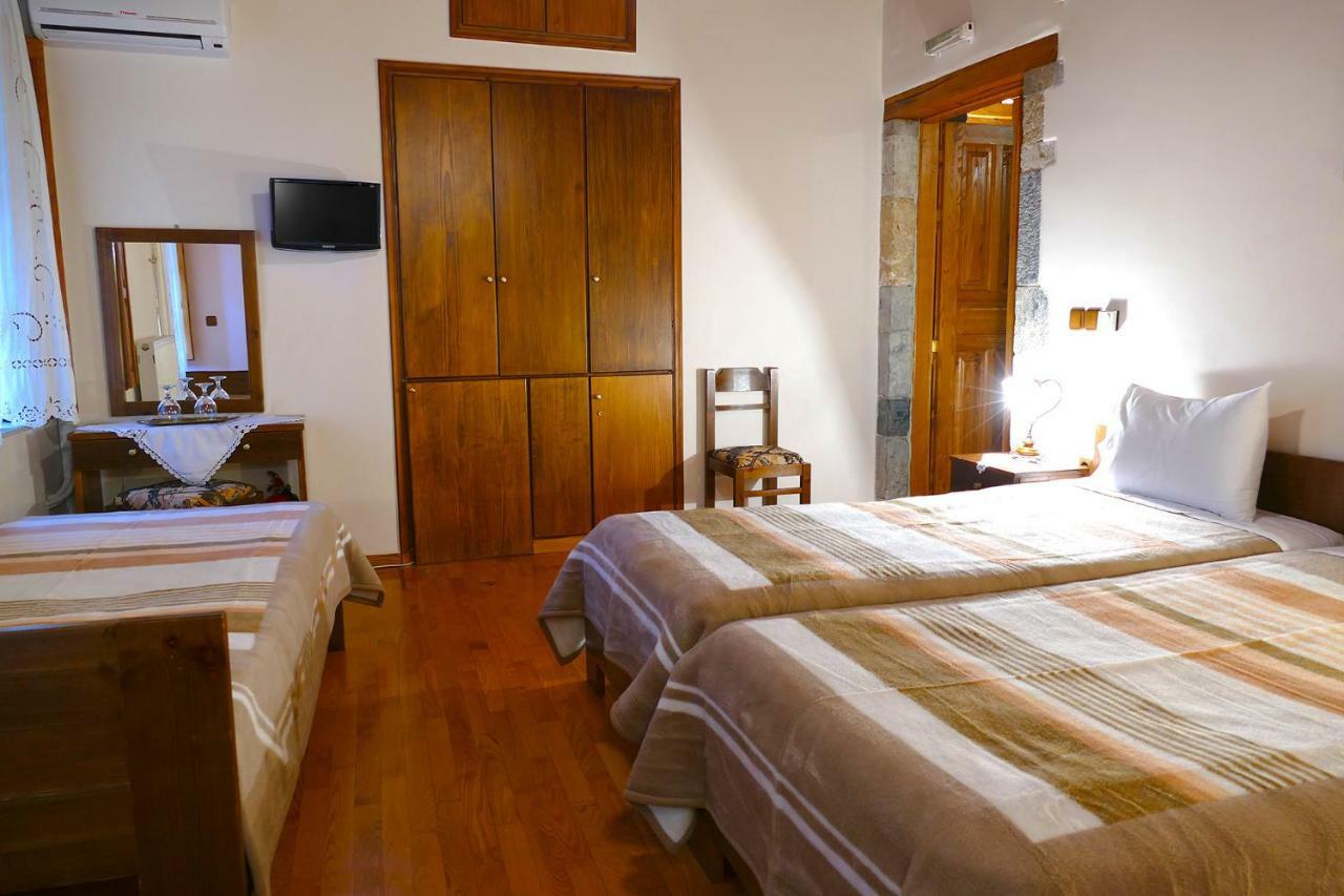 Antoniou Guesthouse Kastanitsa Exterior photo